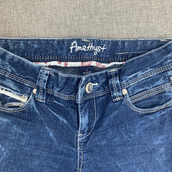 Amethyst Jean Blue Denim Shorts Low Rise Cuffed‎ Acid Washed 98% Cotton Size 3 - Picture 2 of 16